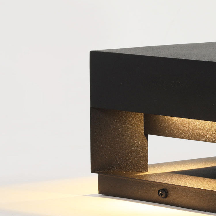 LumaGlow | Modern Sleek Stainless Steel Outdoor Garden Light Fixture