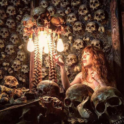 MacabreGlow | Eerie LED Skull Spine Table Lamp